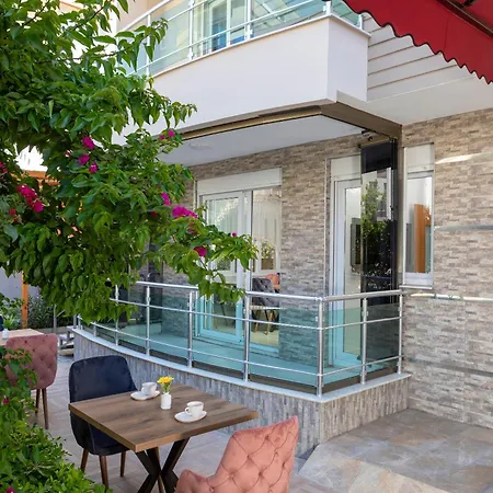 Toprak Apartament