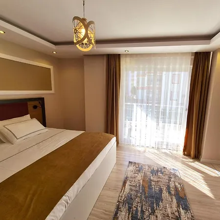 Apartament Toprak *